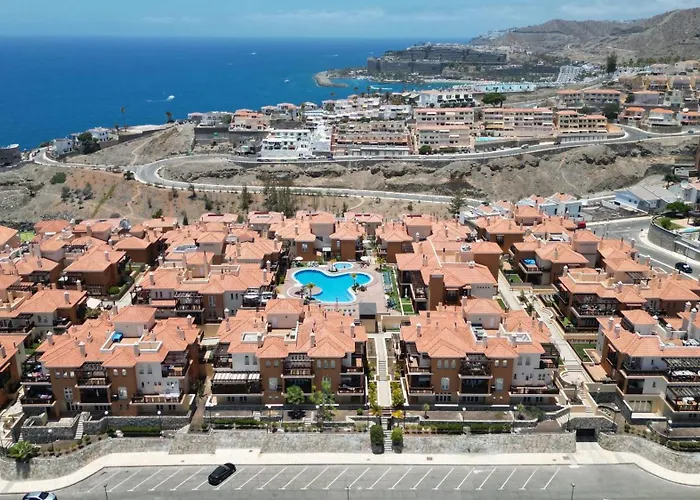 Selena Luxury Monte Carrera