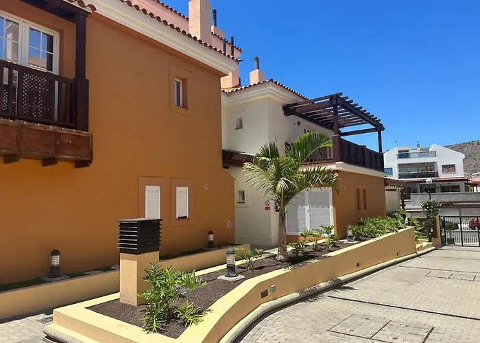 Selena Luxury Monte Carrera